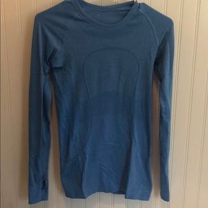 Lululemon long sleeve shirt